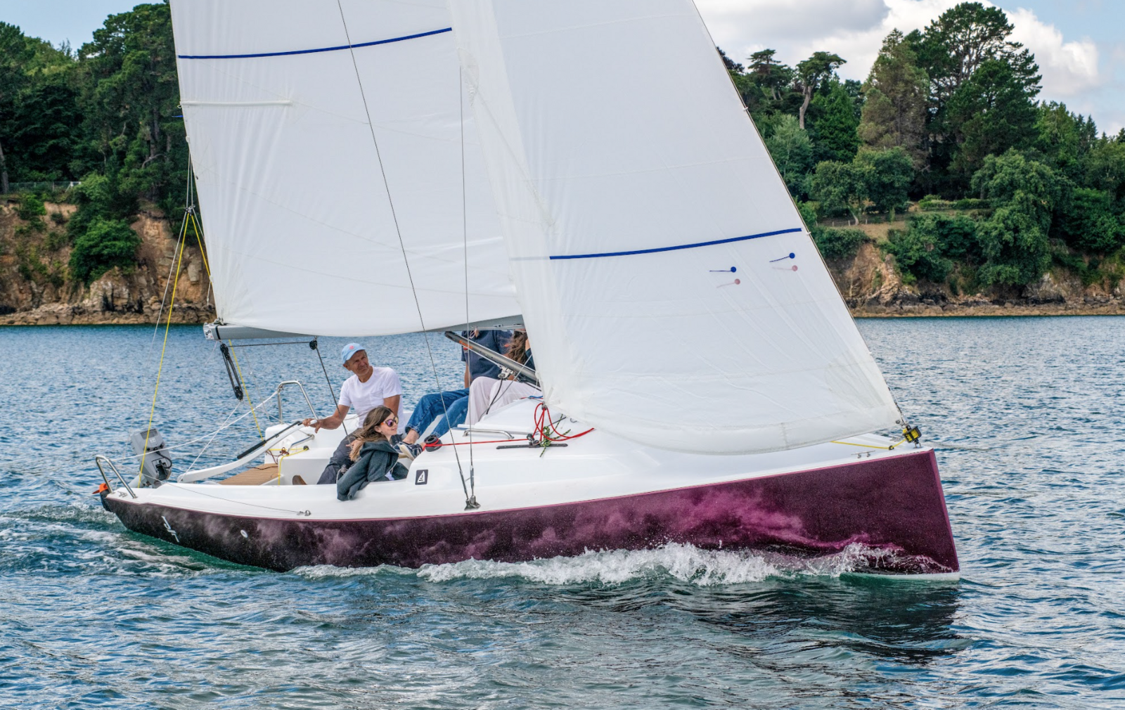 Nautisme - 2 premières mondiales pour J Composites sur le Grand Pavois 2025 de La Rochelle