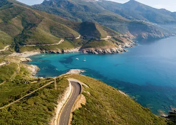 Le Cap Corse autrement : explorer la péninsule depuis la mer