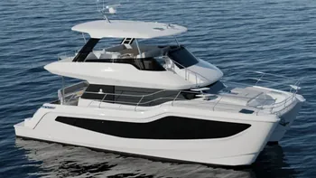 Aquila expose quatre powercats à Cannes, dont trois nouveautés