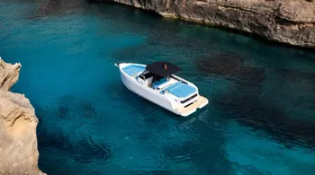 De Antonio Yachts signe un partenariat exclusif avec Yamaha Motor Europe