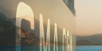 Maritime - 10 porte conteneurs géants passent sous pavillon français