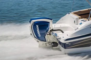 Propriétaires de moteurs Evinrude : un accompagnement maintenu dans la durée