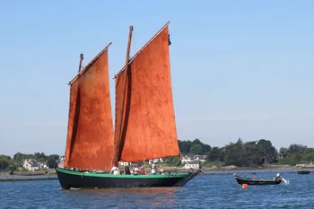 Les Sinagots du Golfe du Morbihan : les voiliers rouges de la petite mer bretonne