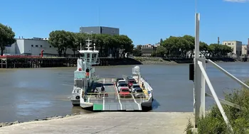 Le Bac de Quillebeuf-sur-Seine : le dernier grand passeur de l'estuaire