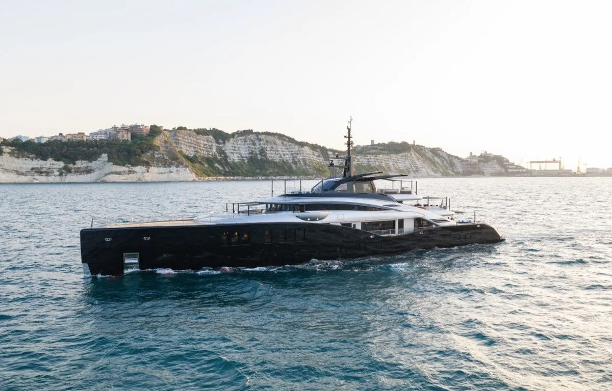 ISA Yachts signe un chef-d'œuvre : découvrez le Sea Raider X, son nouveau fleuron de 67 mètres