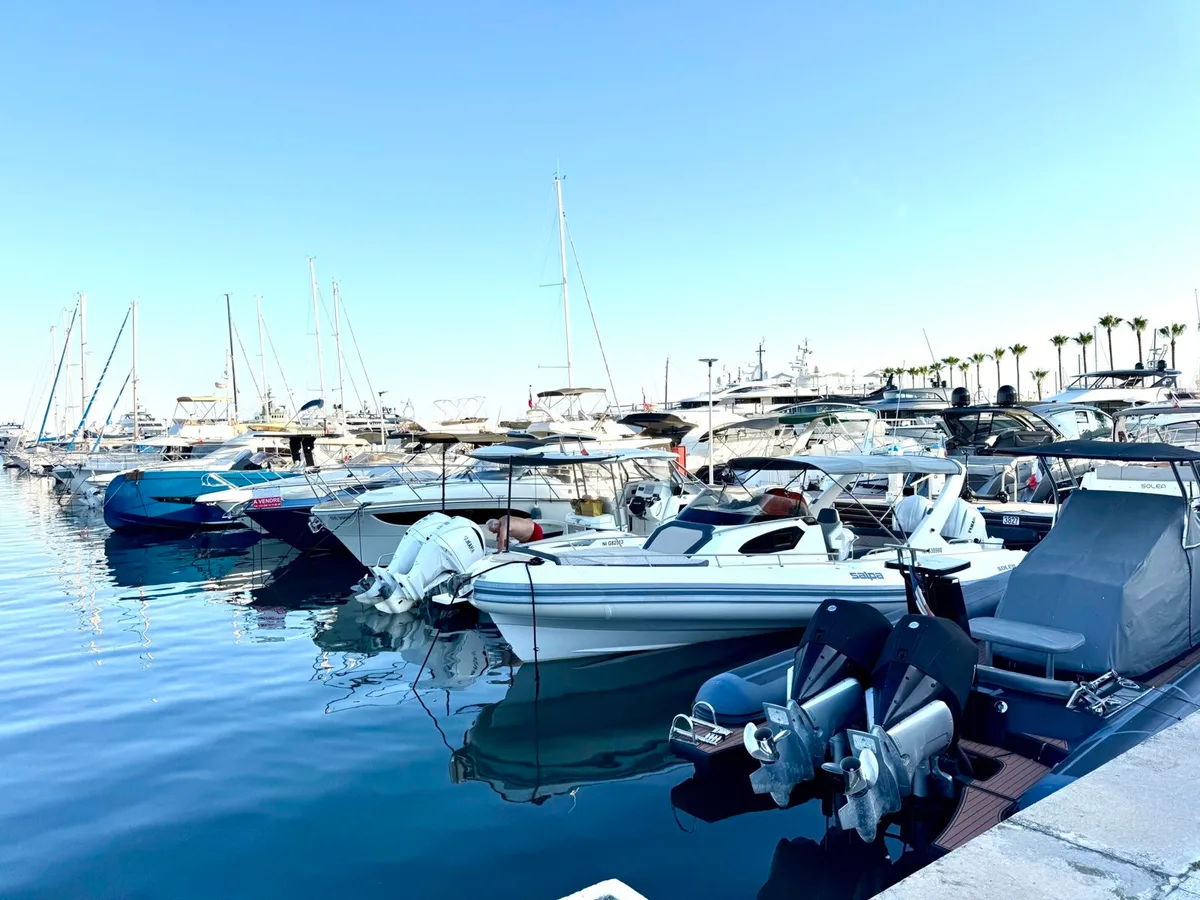 Ports de plaisance : quand les fonds d’investissement prennent le contrôle des marinas, quel avenir pour une plaisance accessible ?